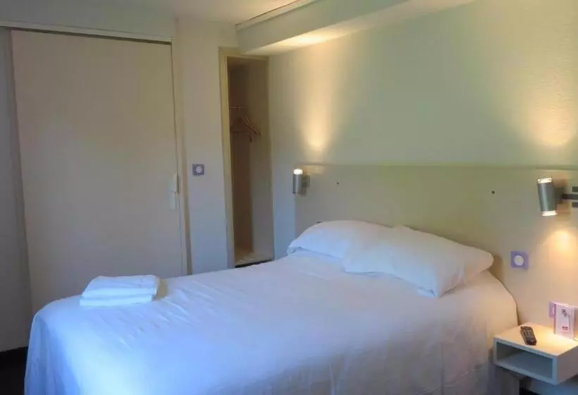 Brit Hotel Rouen Sud Val De Reuil