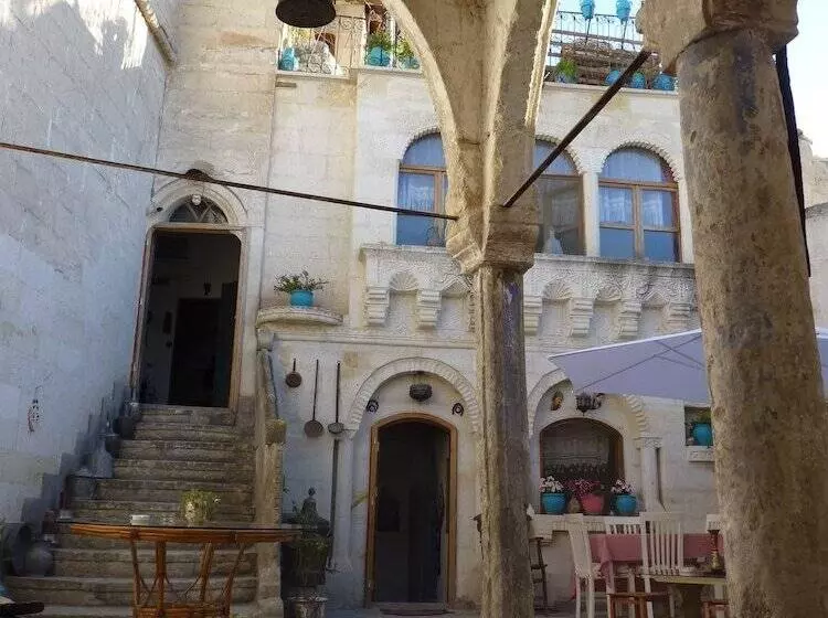 هتل Buyuk Sinasos Konagi