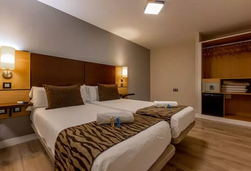 Hotel Copacabana Tarifa Beach