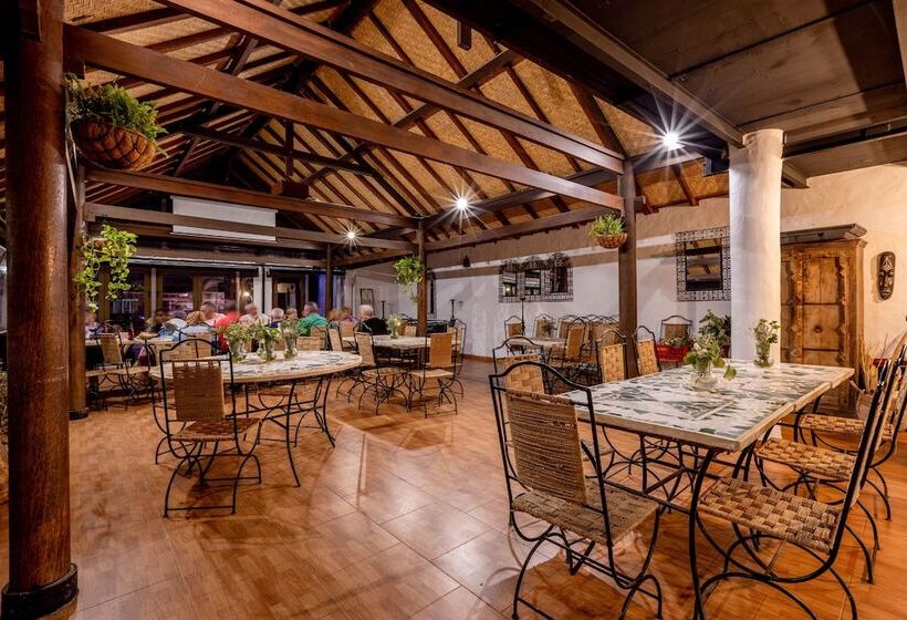 בית מלון כפרי Copacabana Tarifa Beach