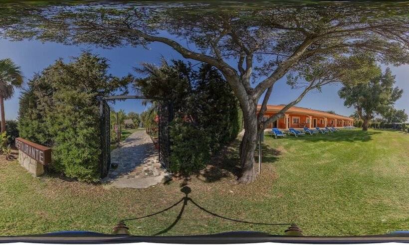 בית מלון כפרי Copacabana Tarifa Beach