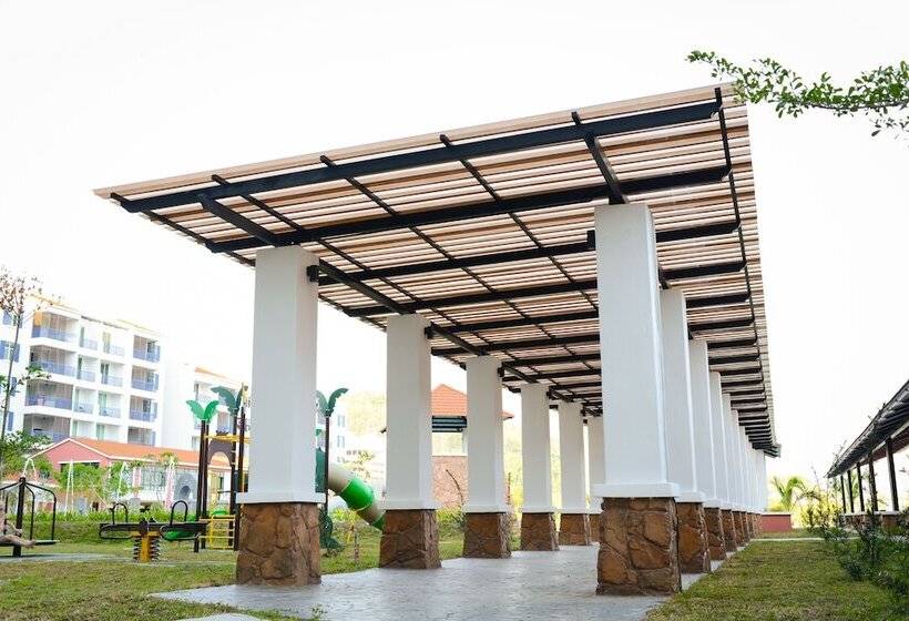 فندق Dayang Bay Resort Langkawi