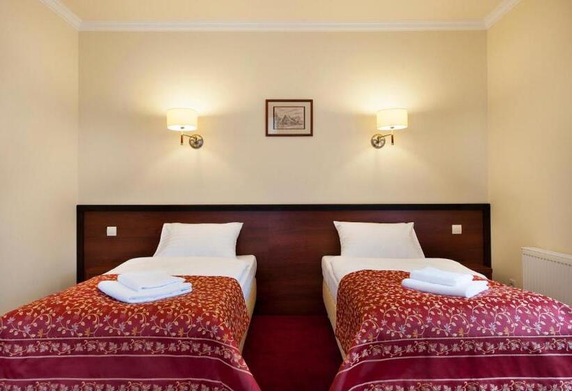 ホテル Resort De Esperanto Sanatorium Uzdrowiskowe