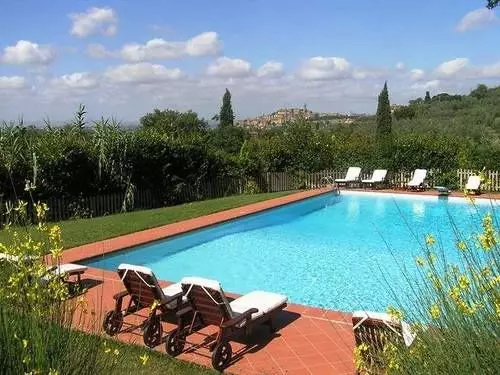 هتل Borgo Dolci Colline