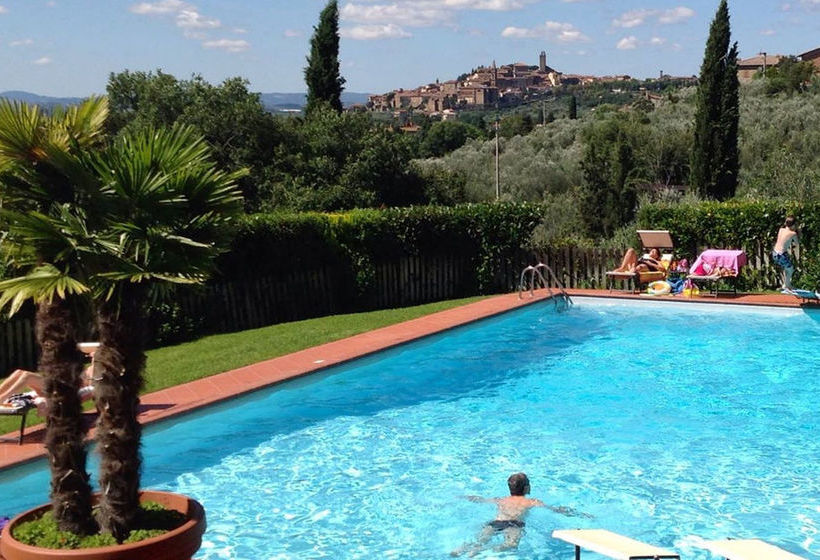 בית מלון כפרי Borgo Dolci Colline