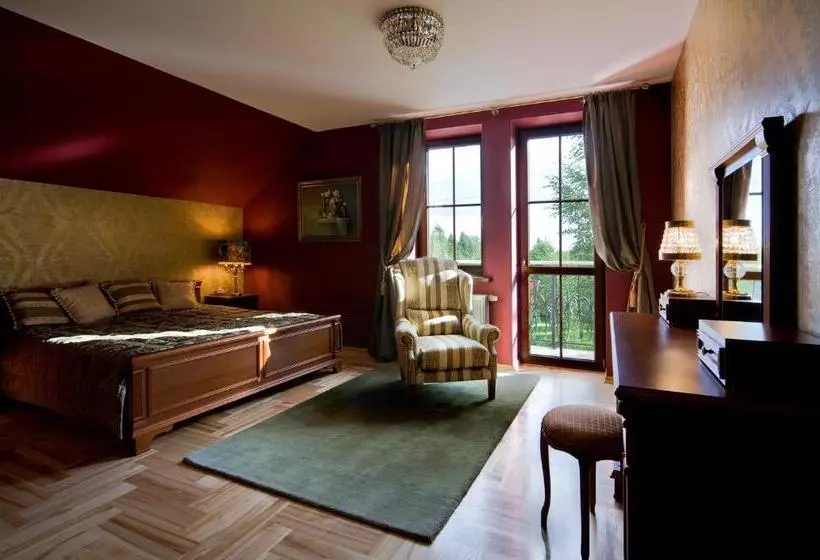 فندق Dom Bankietowy Arkadia