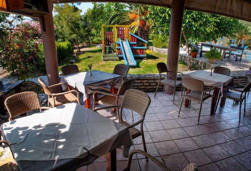 בית מלון כפרי Efrosini Village