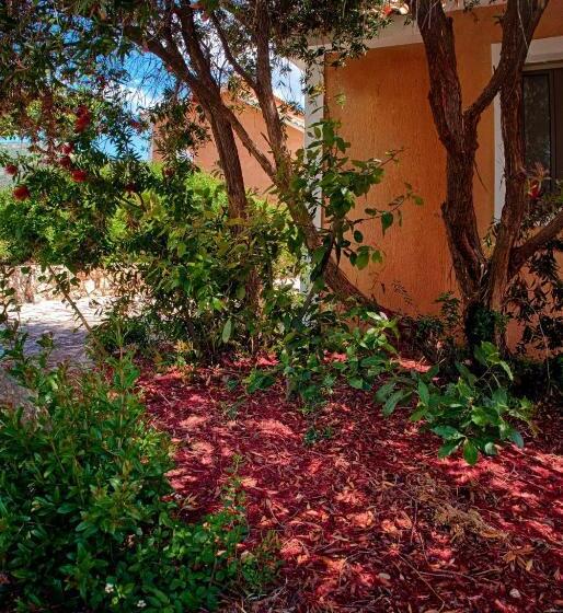 בית מלון כפרי Efrosini Village