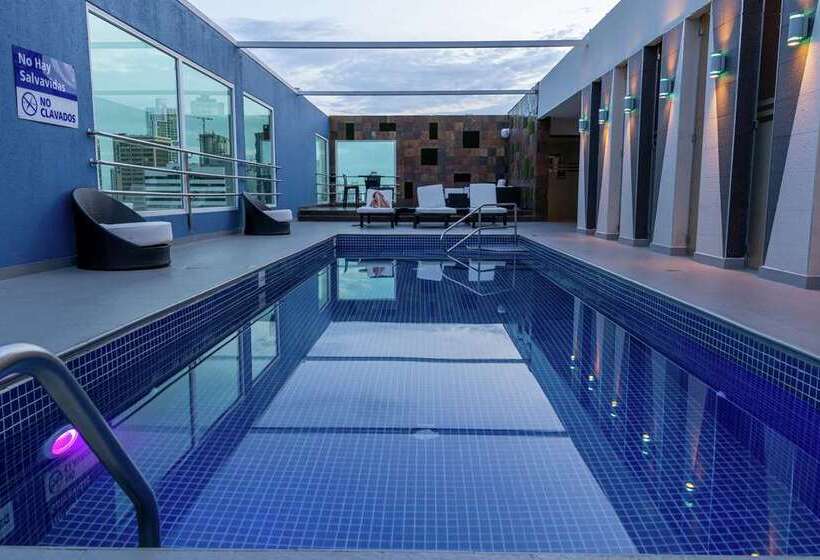 호텔 Hampton By Hilton Panama