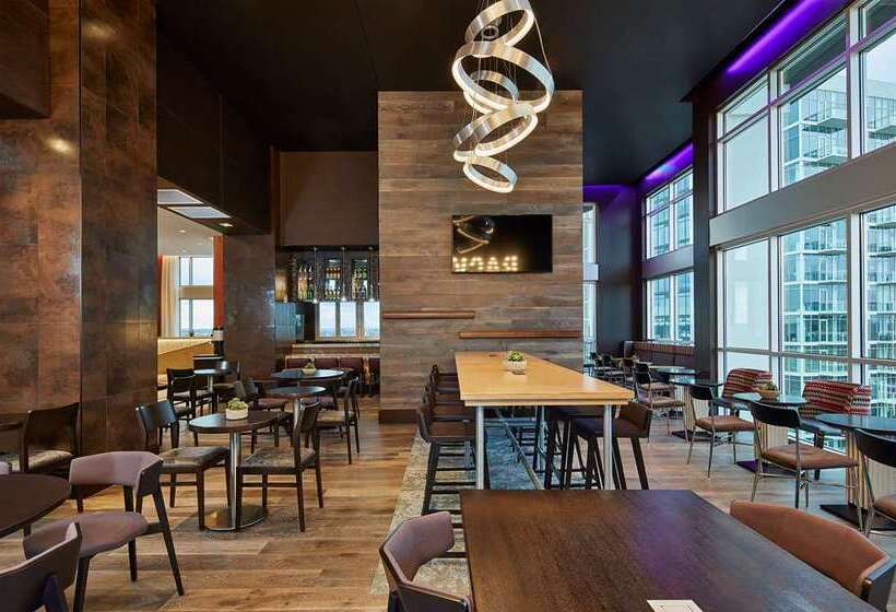 בית מלון כפרי Hampton Inn & Suites Atlanta Midtown