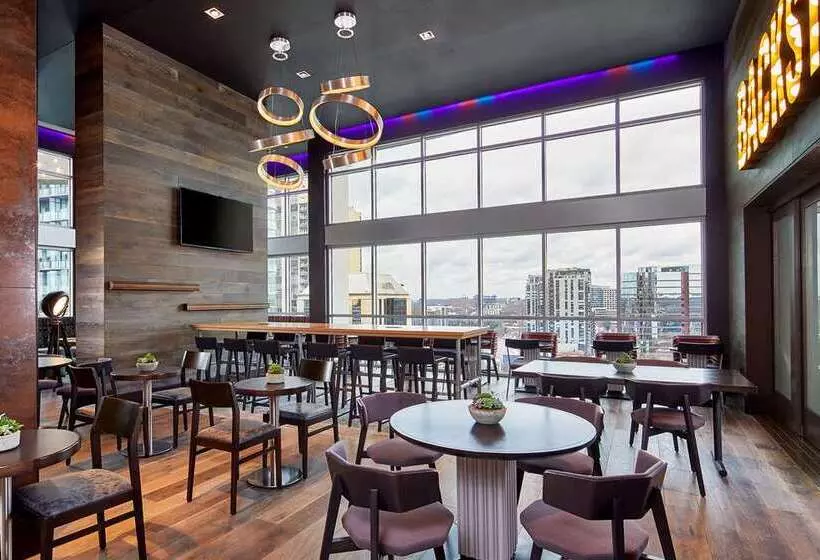 هتل Hampton Inn & Suites Atlanta Midtown