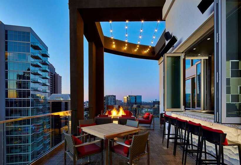 בית מלון כפרי Hampton Inn & Suites Atlanta Midtown