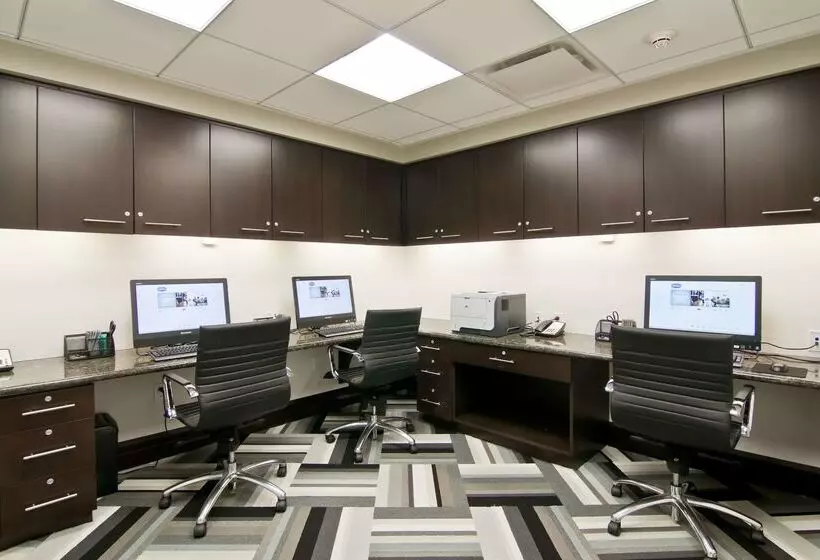 酒店 Hampton Inn & Suites Bellevue Downtownseattle