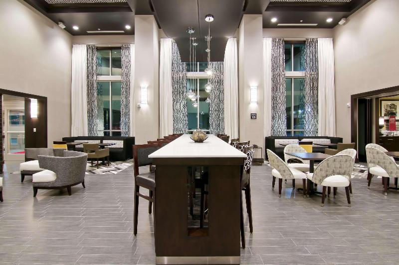 בית מלון כפרי Hampton Inn & Suites Bellevue Downtownseattle