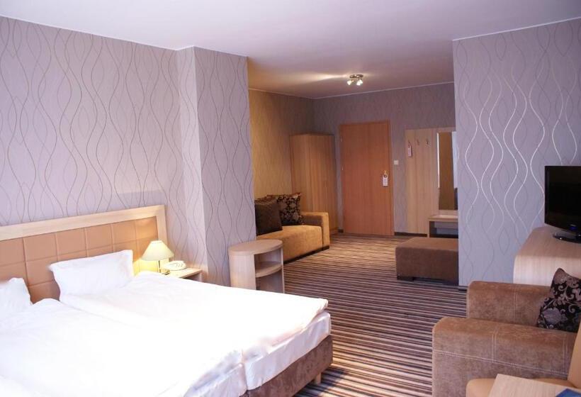 בית מלון כפרי Julian