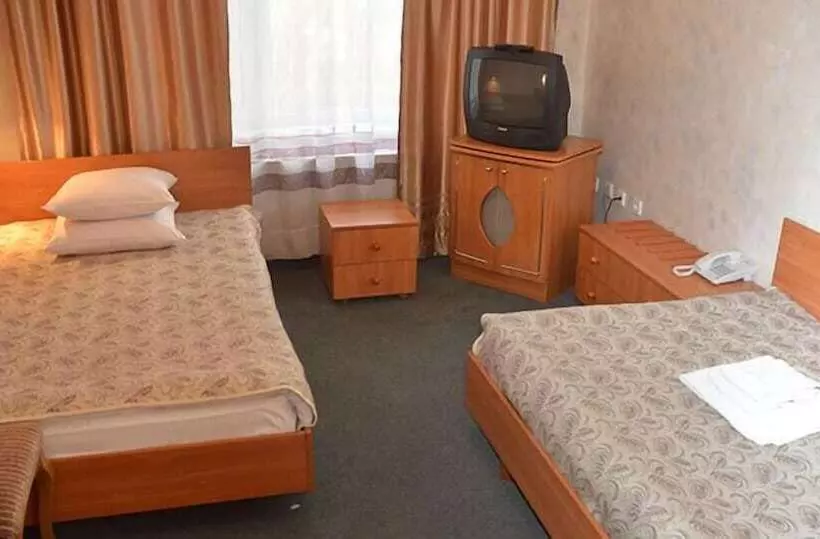 Hotelli Metallurg   Hostel