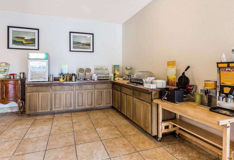 호텔 Quality Inn Fallbrook I 15