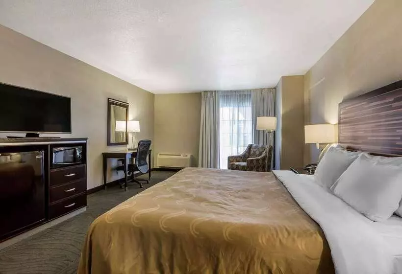 ホテル Quality Inn Fallbrook I 15