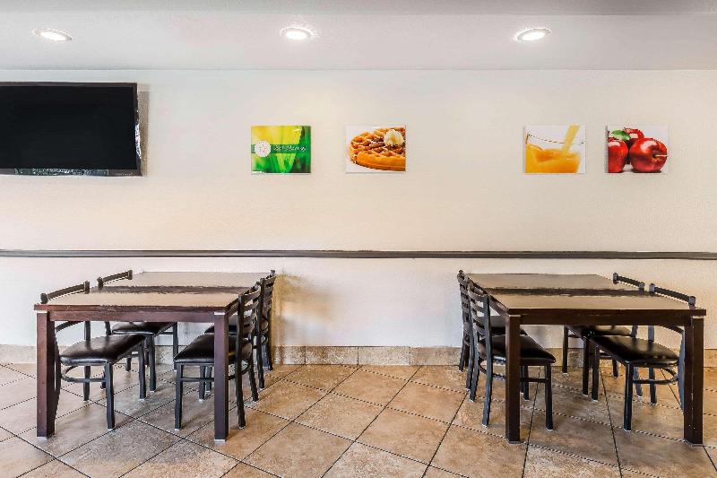 호텔 Quality Inn Fallbrook I 15