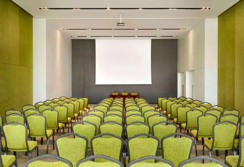 Отель Ramada Plaza By Wyndham Istanbul Asia Airport