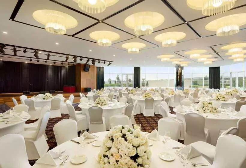 Отель Ramada Plaza By Wyndham Istanbul Asia Airport