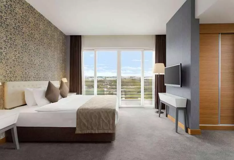 Отель Ramada Plaza By Wyndham Istanbul Asia Airport