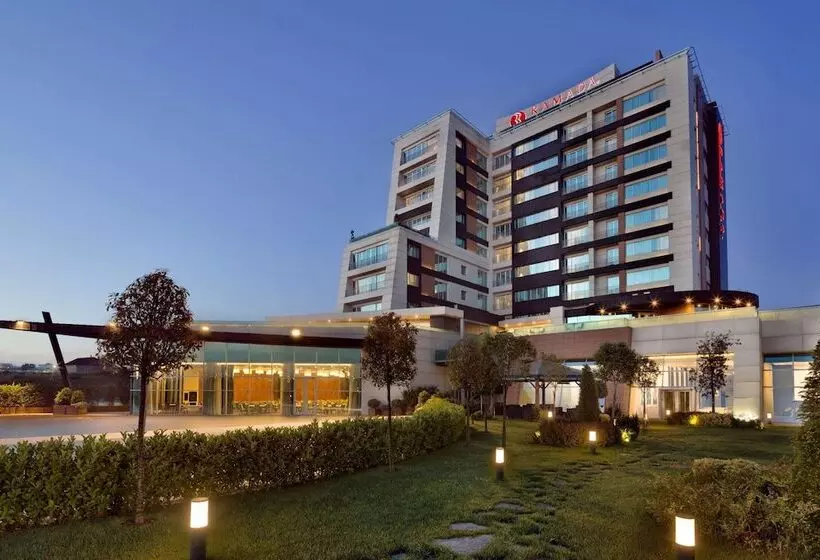Отель Ramada Plaza By Wyndham Istanbul Asia Airport