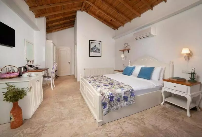 هتل Vinifera Vineyards