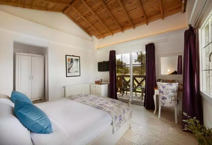 هتل Vinifera Vineyards