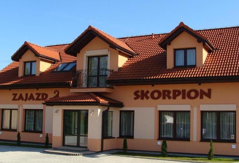 호텔 Zajazd Skorpion B&b