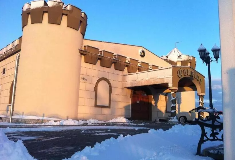 호텔 Zamek Camelot