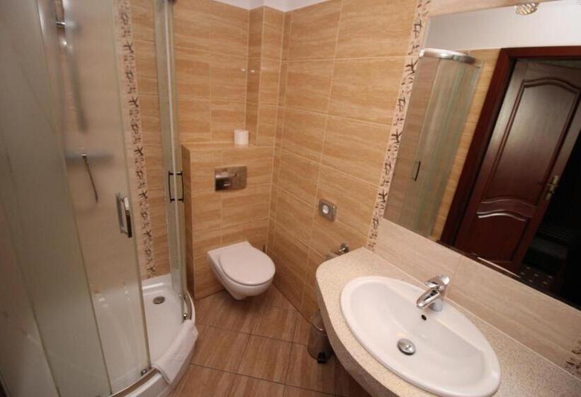 فندق Złote Arkady