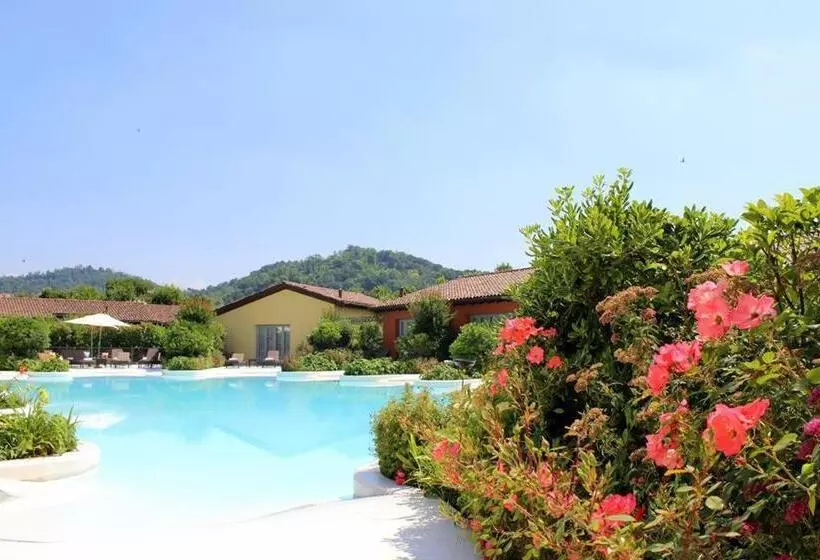 Joia Hotel & Luxury Apartments