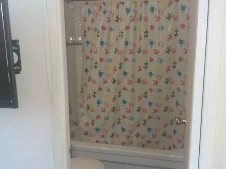 호텔 Toronto Furnished Living