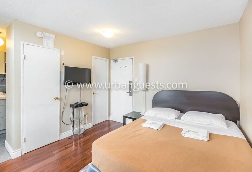 فندق Toronto Furnished Living