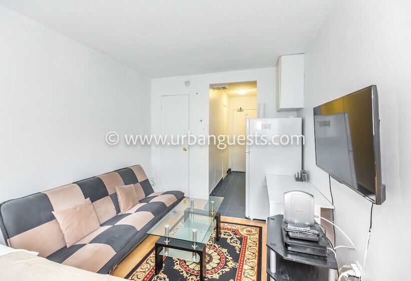 فندق Toronto Furnished Living