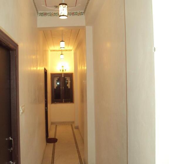 پانسیون Mewar Avenue Guest House