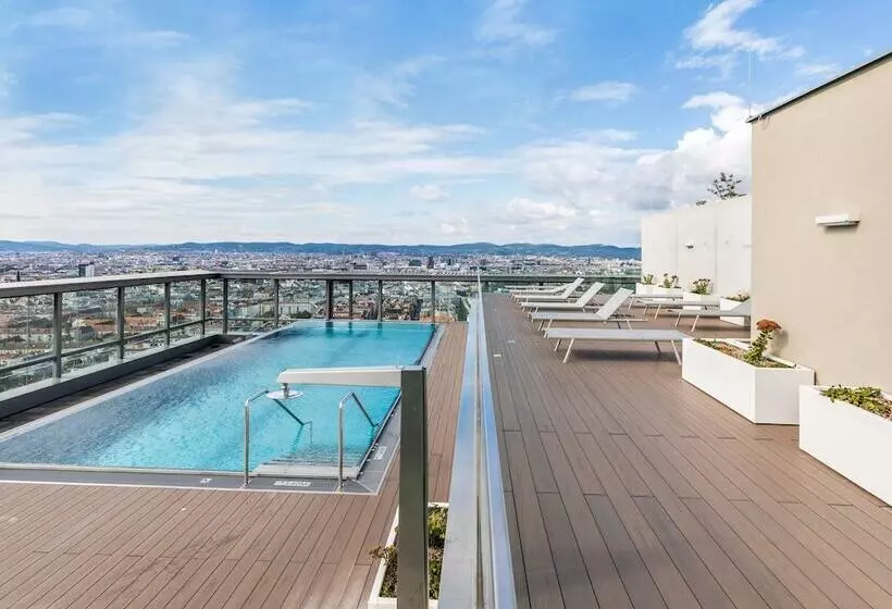 Sky9 Apartments District 3