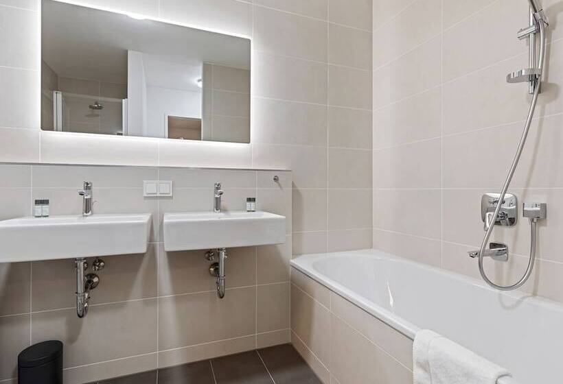 Sky9 Apartments District 3