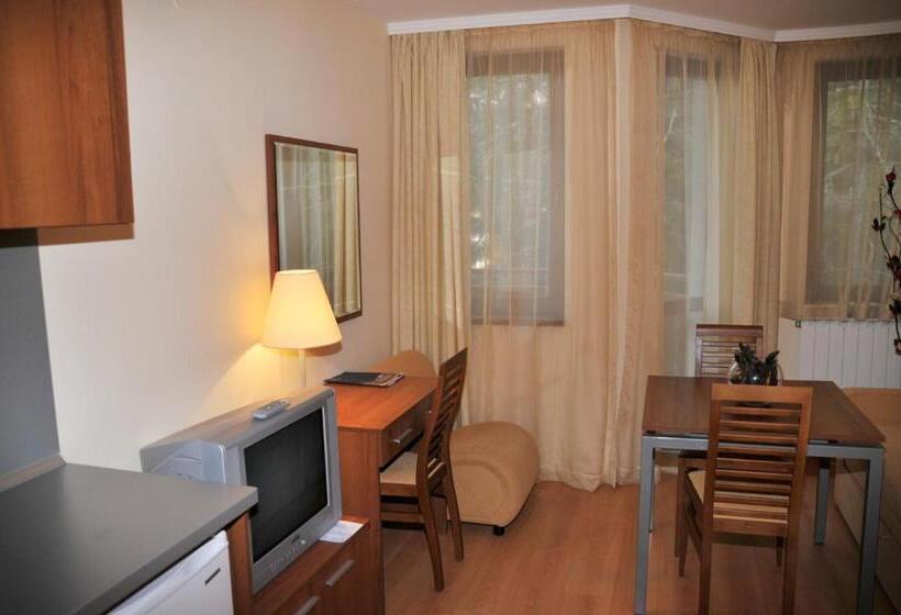 Villa Park Guest Apartments