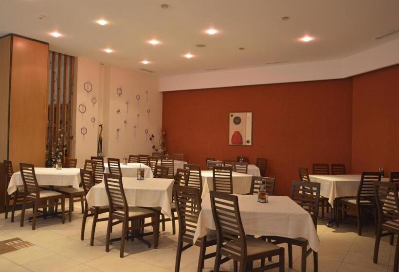 Villa Park Guest Apartments