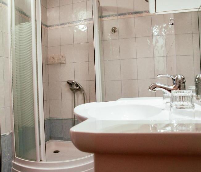 פנסיון Antonio Old Town Residence