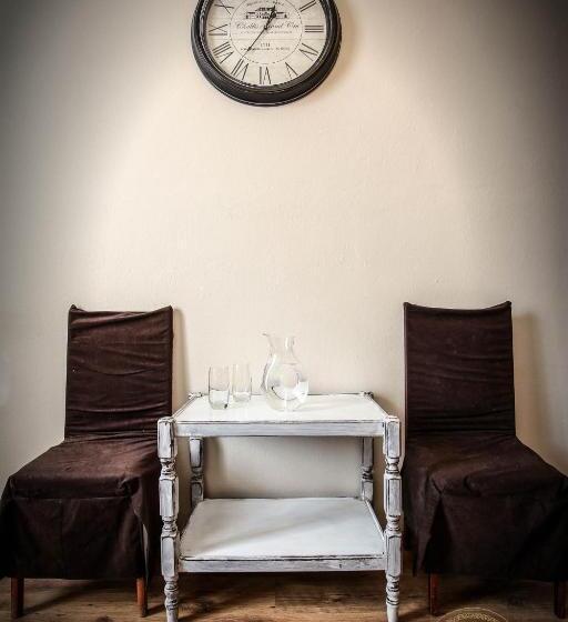 פנסיון Antonio Old Town Residence