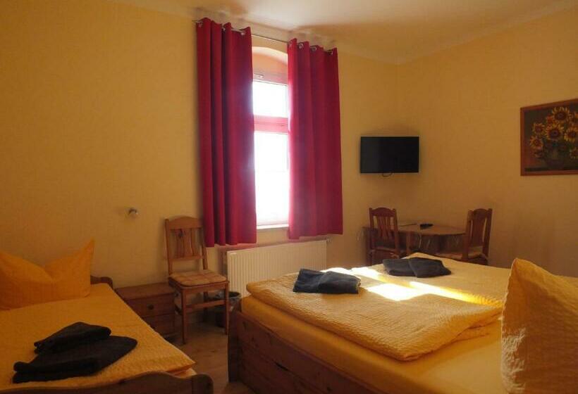 Pension Am Elberadweg