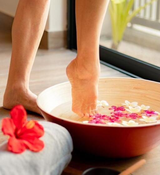 Anahita Golf & Spa Resort