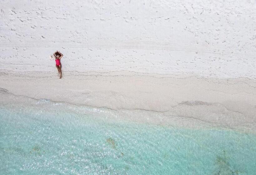 Anahita Golf & Spa Resort