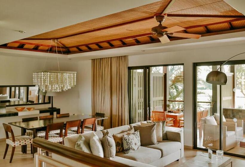 Anahita Golf & Spa Resort