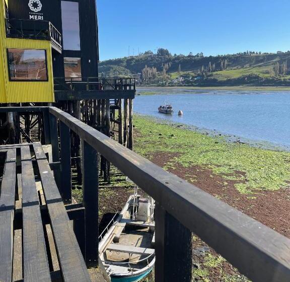 تختخواب و صبحانه Palafito Entre Mar Y Tierra