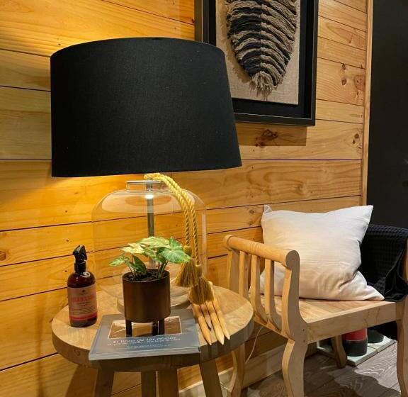 تختخواب و صبحانه Palafito Entre Mar Y Tierra