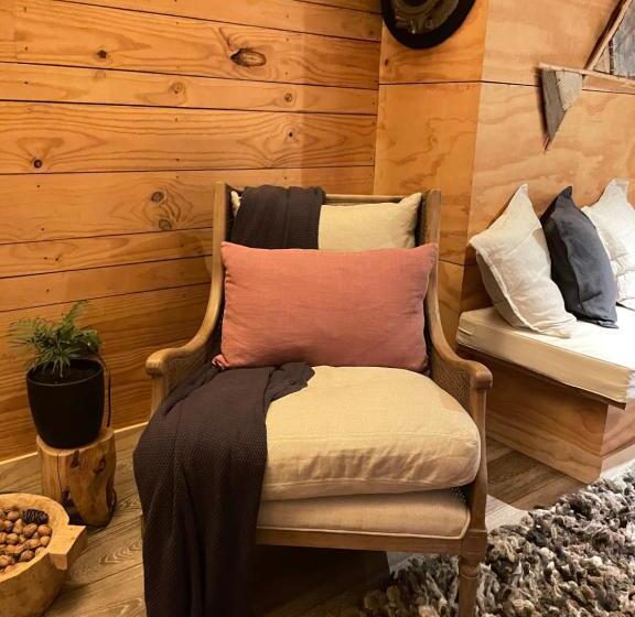 تختخواب و صبحانه Palafito Entre Mar Y Tierra